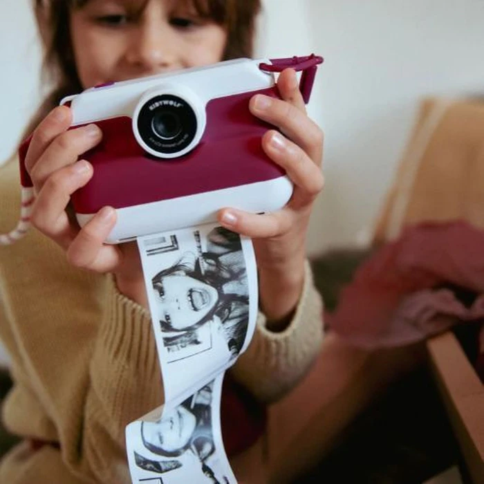 Kidywolf Instant Camera with Selfie Function red