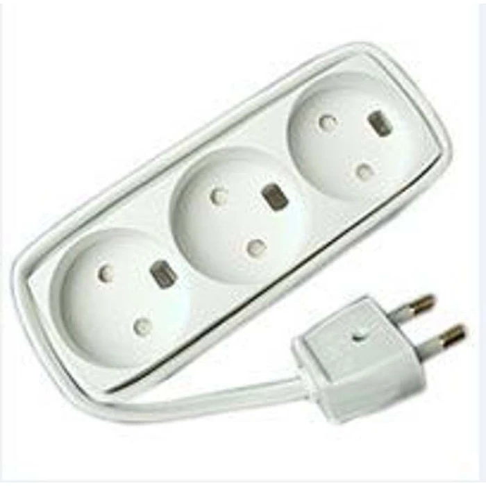 MicroConnect Power Strip 3 Outlets with 1.5m Cable GRUELU3H015