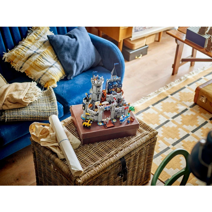 LEGO Creator 3-in-1 Medieval Knight's Castle 31168