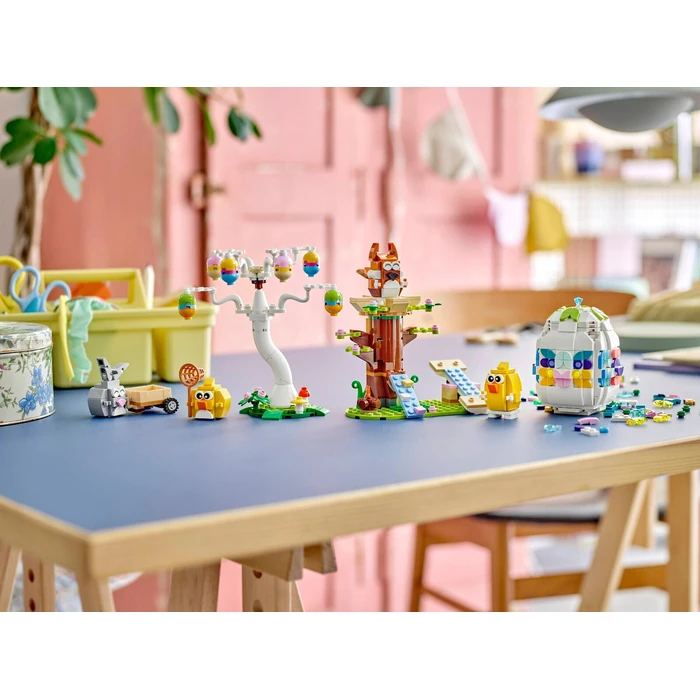 LEGO Easter Bunny and Easter Egg Hunt