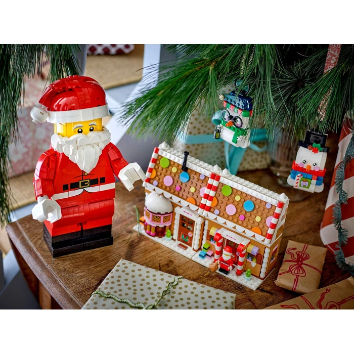 LEGO Τουβλάκια Up-Scaled Santa Minifigure (40820) - 761 τεμ. - 10+ ετών