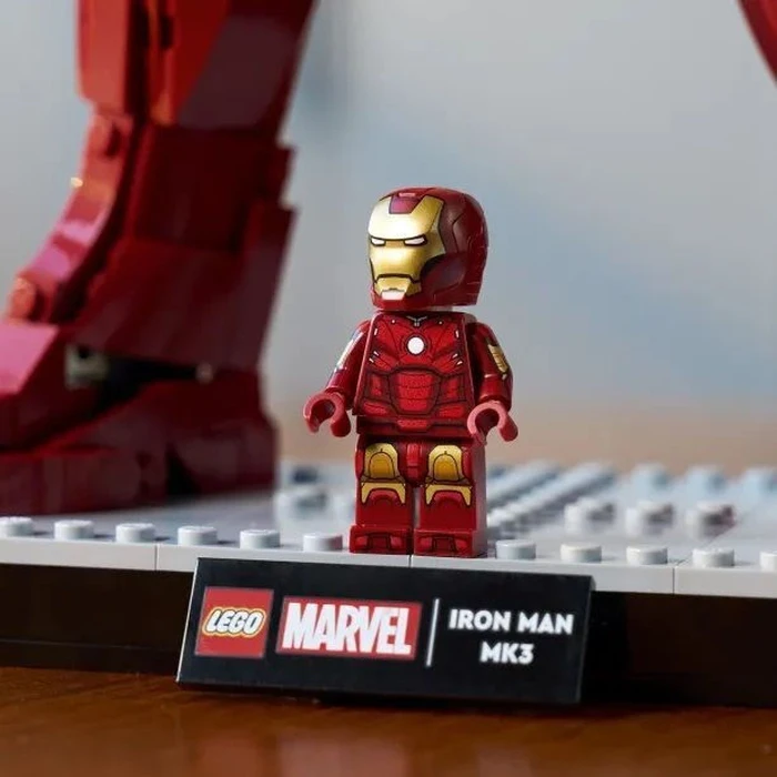 LEGO Marvel Super Heroes LEGO Iron Man Mark 3 Collectors' Edition