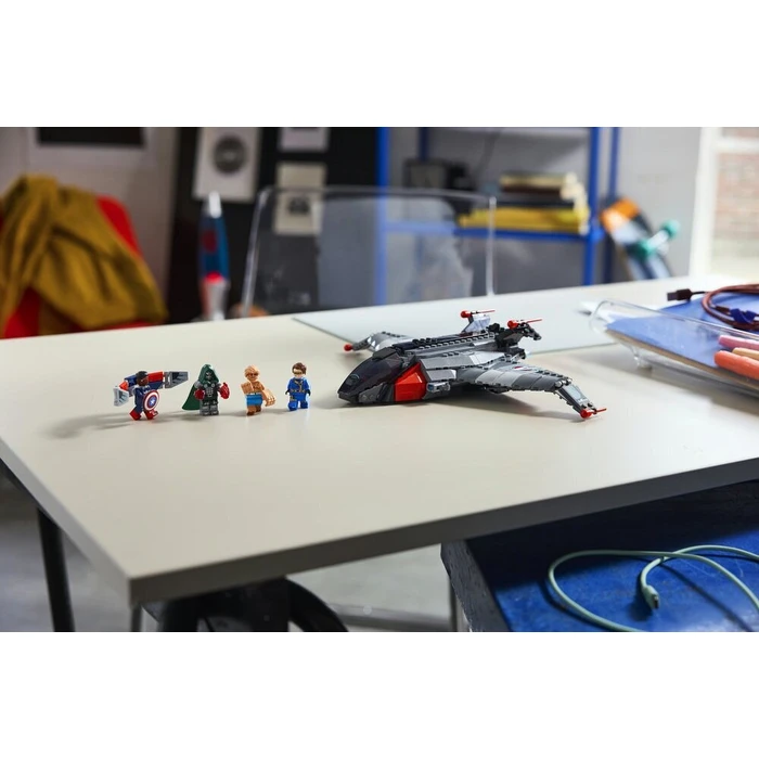 LEGO Marvel Avengers Doomsday Quinjet (76347) – Σετ Quinjet των Avengers, 433 τεμάχια, 9+ ετών