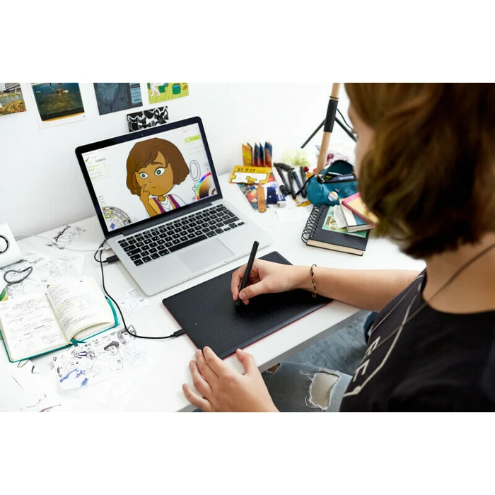 Wacom One Medium Γραφίδα Σχεδίασης χωρίς Οθόνη Black / Red