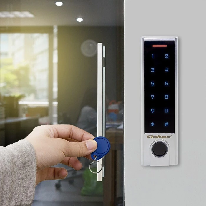 Qoltec Access Control για Πρόσβαση με Δακτυλικό Αποτύπωμα και Κάρτα 52448