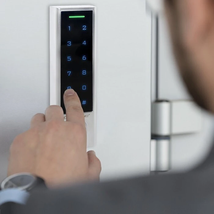Qoltec Access Control για Πρόσβαση με Δακτυλικό Αποτύπωμα και Κάρτα 52448