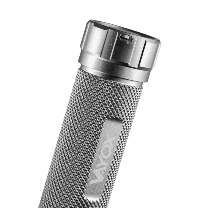 Vayox Rechargeable LED Flashlight IPX7 1000 lm (Model 698071, SKU WLONONWCRSJRR)