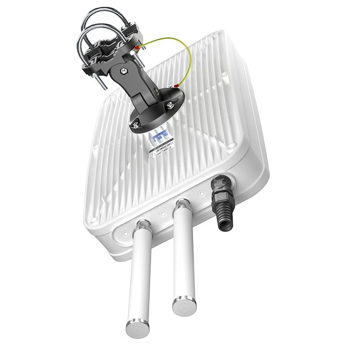 QuWireless QuMax RUTX50 External 5G Omnidirectional Antenna with Ethernet