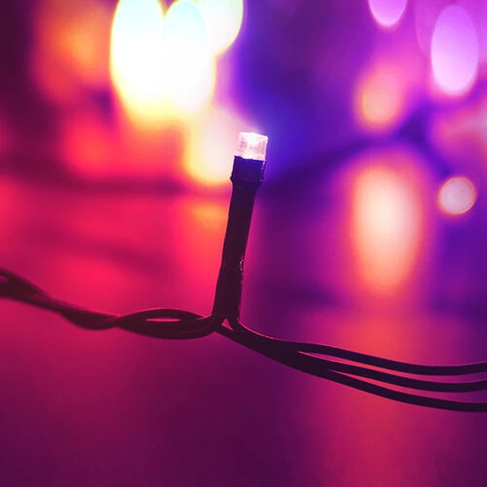 Christmas LED String Lights Modee Lighting 100LED 10m 10cm Multicolor