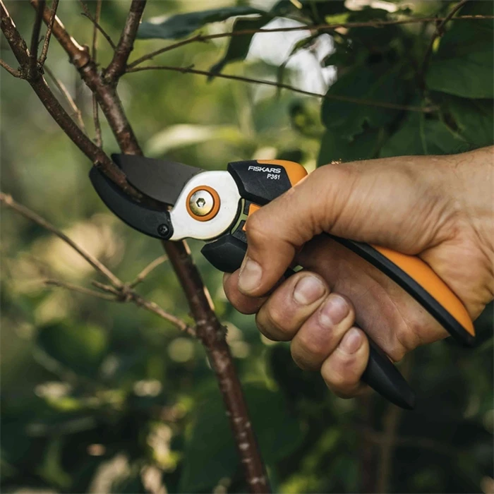 Fiskars Ψαλίδι Κλαδέματος 20.1 cm, Μέγιστη Διάμετρος Κοπής 20 mm
