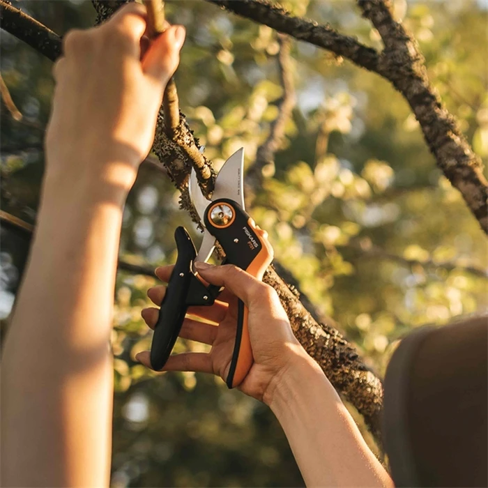 Fiskars PowerLever P721 Pruning Shears 28.5 cm
