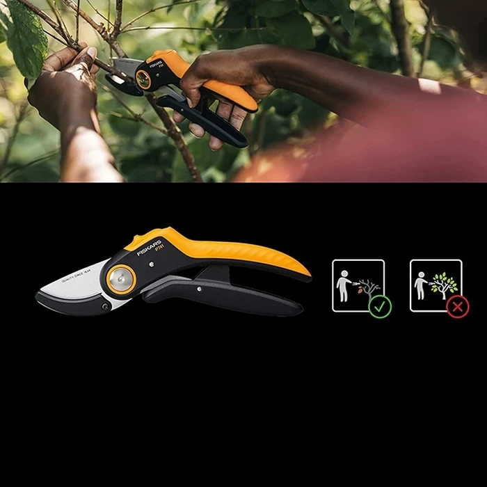 Fiskars Pruning Shears 28.5 cm (Max Cutting Ø 24 mm) - Model 1057171