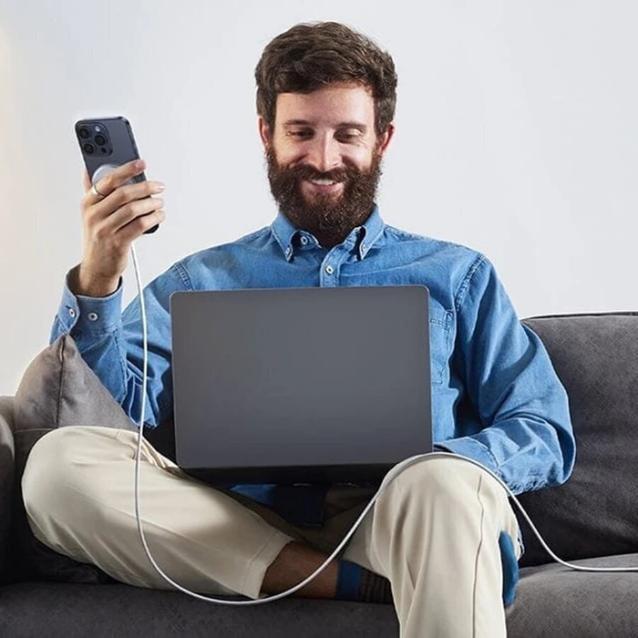 UGREEN Wireless Charger Qi2 with MagSafe 15W for iOS Devices