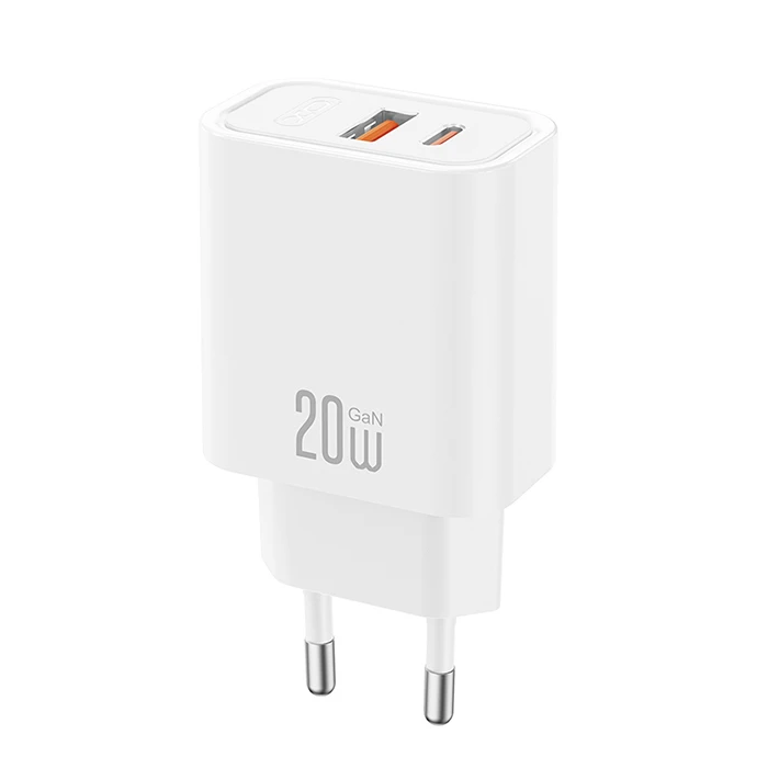 XO Charger Universal CE40 20W White