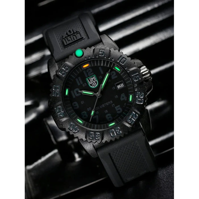 Luminox Men's Watch X2.2072 44 mm