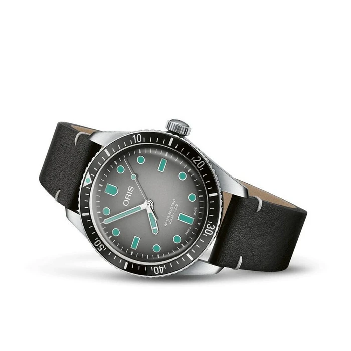 Oris Ανδρικό Ρολόι 40mm Αυτόματο Divers Sixty‑Five Γκρι Καντράν Μαύρο Δερμάτινο Λουρί (40530752089)
