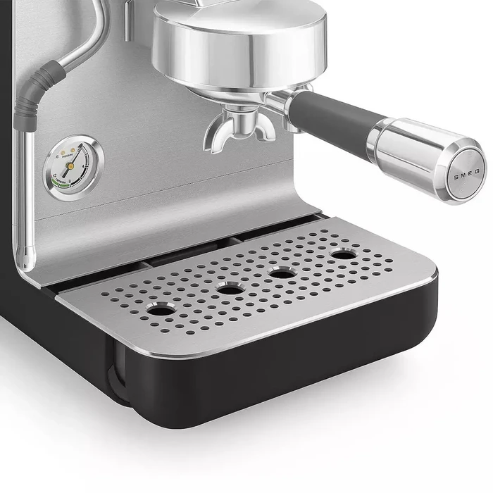 SMEG Espresso Coffee Machine Collection Black EMC02BLMEU