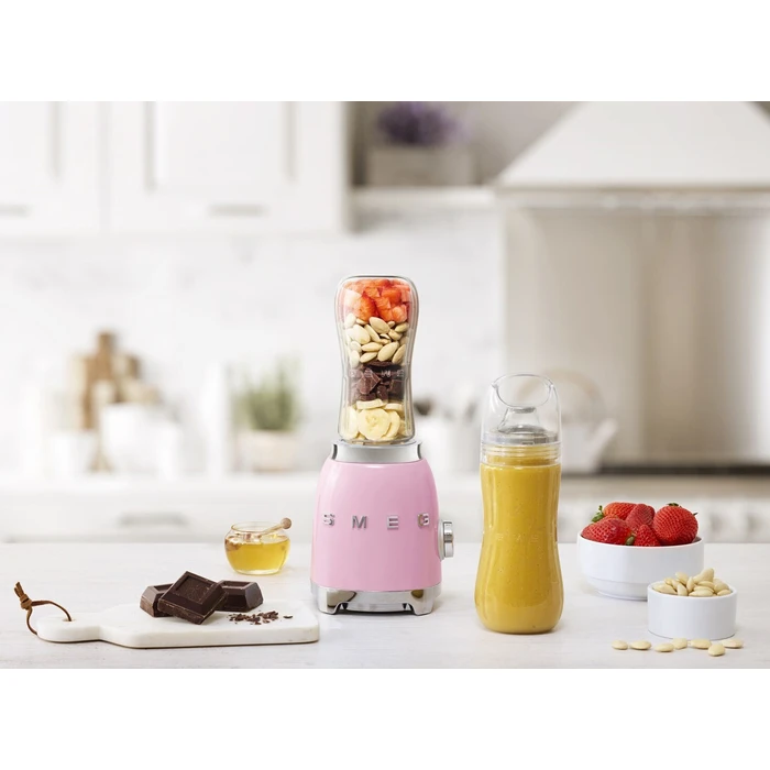 Smeg 50's Style Μπλέντερ Προσωπικό με Κανάτα Tritan 600 ml 300W Ροζ