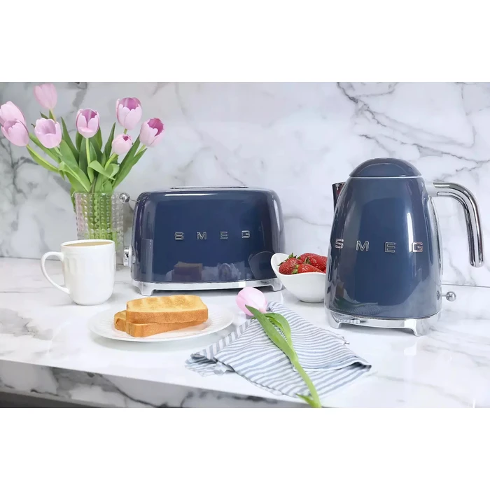 Smeg Βραστήρας 1.7lt 2400W Καφέ KLF03NBEU