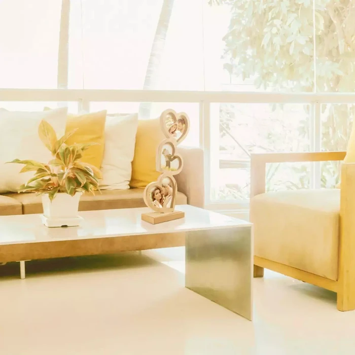 Κορνίζες γκαλερί ZEP Frida 3x12x11,5 Wood Frame with 3 Hearts RE333