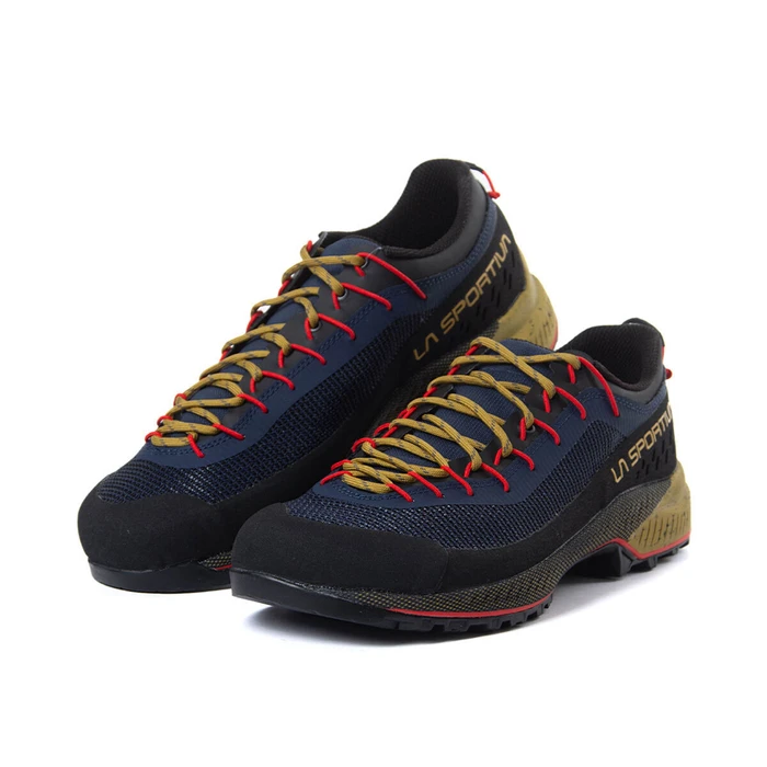 La Sportiva Men's Mountaineering / Hiking Shoes Blue ZFAS049B46E32