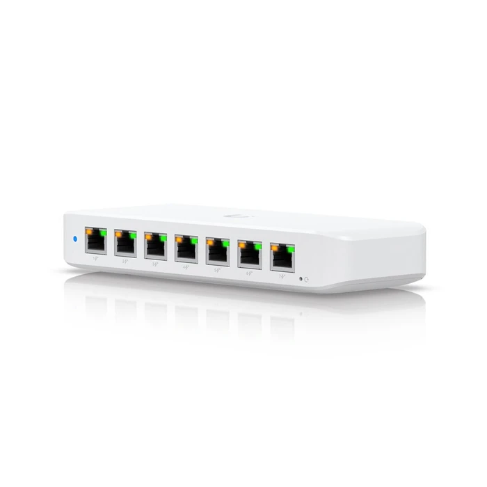 Ubiquiti Ultra-60W Managed L2 PoE+ Switch with 8 Gigabit Ethernet Ports (USW-Ultra-60W)