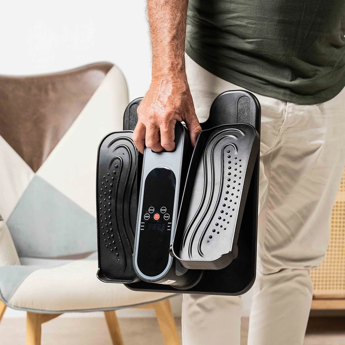 InnovaGoods Mini Electric Elliptical with Remote Control Velora 4000