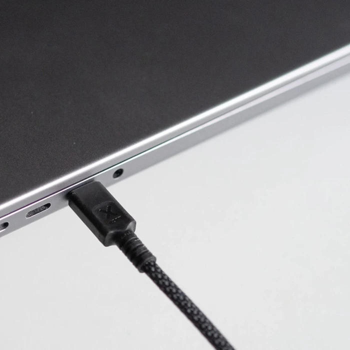 Xtorm USB 2.0 Cable USB-C male - USB-C 240W PD Μαύρο 3m CX3101