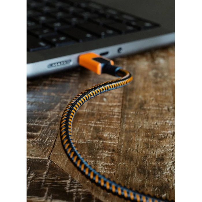 Xtorm Braided / Spiral USB 2.0 Cable USB-C male - USB-C 240W PD Πορτοκαλί 1.5m MOB.ACC.00649