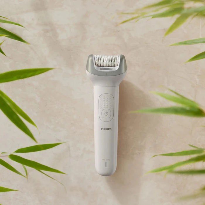 Philips Series 8000 BRL147/00 Women's Shaver (Wet & Dry) - White