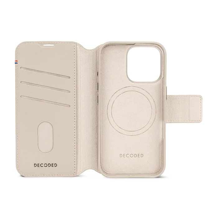Decoded Detachable Leather Wallet 1mm Pink (iPhone 16 Pro)