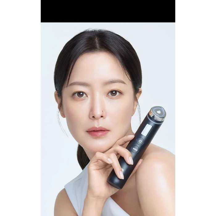 Medicube AGE-R Booster Pro Black (Face Phototherapy / Beauty Booster Device)