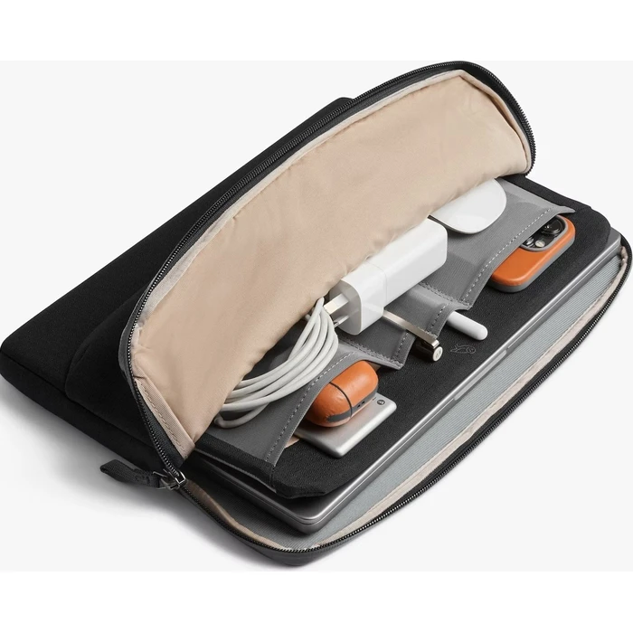 Bellroy Θήκη για Laptop 16" Μαύρο (DLCB-BLK-231)