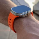 Tech-Protect Iconband Line Apple Watch 4/5/6/7/SE/8/9/Ultra 44/45/49mm Orange