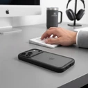 Tech-Protect Magmat CC Apple iPhone 17 Pro / 18 Pro Matte Black