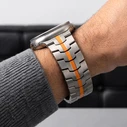 Tech-Protect Stainless Apple Watch 8 / 9 / 10 / 11 / 12 / SE / Ultra 44/45/46/49 mm Titanium/orange