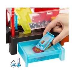 Mattel Disney Cars Race Ready Car Wash - Πίστα πλυσίματος με Lightning McQueen για 4+ ετών