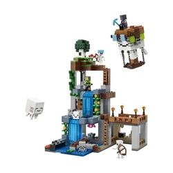 LEGO Minecraft Ghast Station (21597) — 754 κομμάτια — 9+ ετών