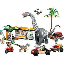 LEGO Jurassic World 76973 Titanosaurus Trail and raptor