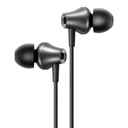 UGREEN EP105 USB-C 1.2m in-ear headphones (black)