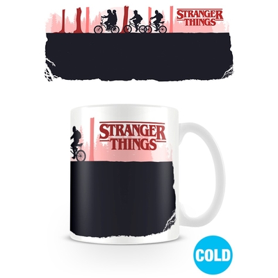 Product Pyramid Stranger Things - Upside Down Heat Changing Mug (315ml) (SCMG25280) base image