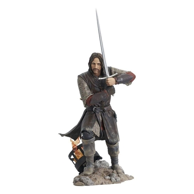 Product Figures  Statues Diamond Lord of the Rings - Aragorn PVC Statue (10) (APR232210) base image