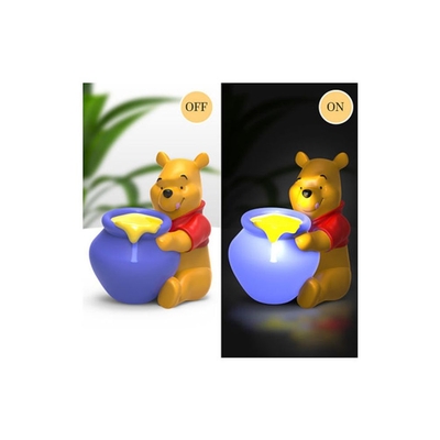 Product Paladone Disney Classics - Winnie the Pooh Light (PP11753WP) EN,FR,DE,ES,IT,NL,PT Pack / Carton Box base image