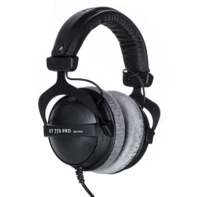 Product Headphones Beyerdynamic DT 770 PRO 250 - closed studio base image