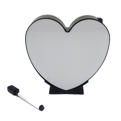 Product Διακοσμητικό Φωτιστικό Mad Monkey - Herz Lampe for Botschaften base image