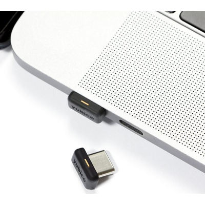 Product Αντάπτορας Δικτύου USB YUbico YubiKey 5C Nano FIPS base image