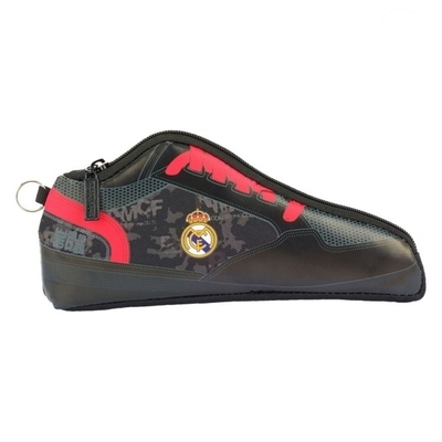 Product Κασετίνα Real Madrid C.F. Παντόφλες Μαύρη Μαύρο base image