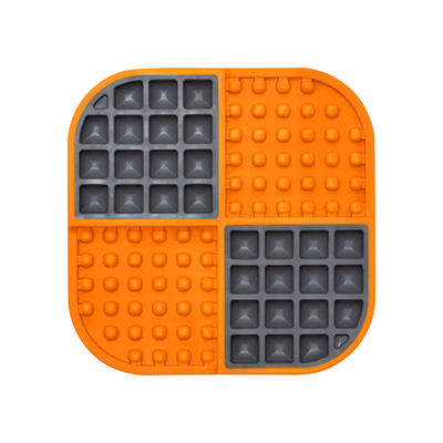 Product Ταΐστρα σκύλων Lickimat Dog Slomo Orange πολυπροπυλένιο TPR base image