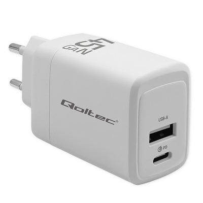 Product Φορτιστής Πρίζας Qoltec Gan 45w 5v 20v 1.5a 3a,1xusb C Pd,1xus base image