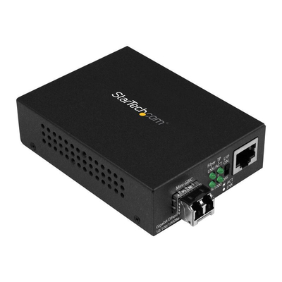 Product Network Switch StarTech.com Gigabit Ethernet Fiber Optic Media Converter - 850nm MM LC - 500m base image